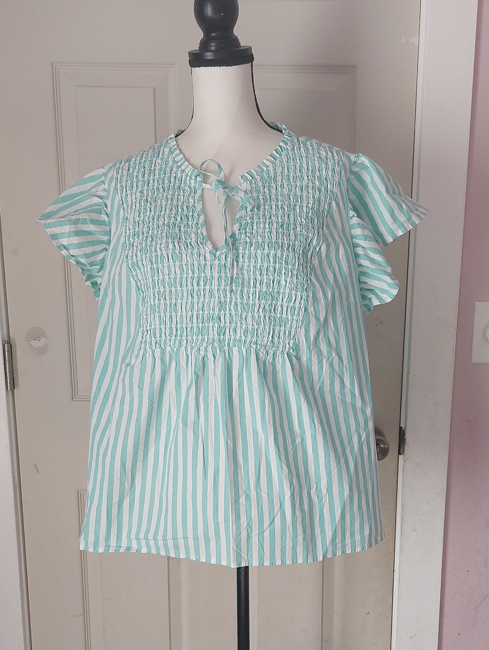 Candace Cameron Bure Mint Green White Striped Smocked Blouse Size 2X